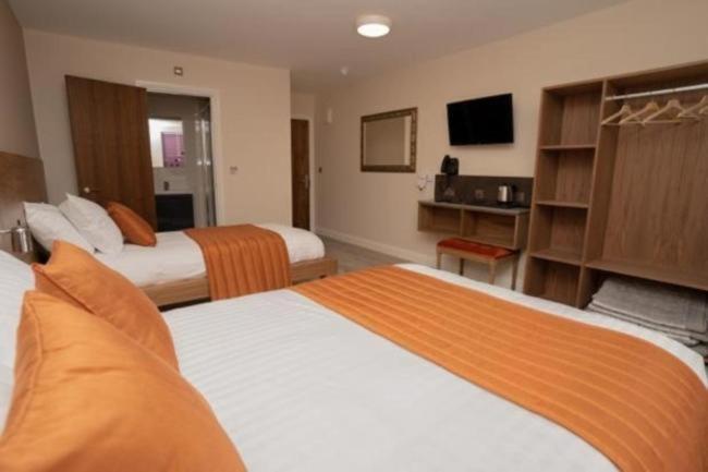 Eagle Hotel Luton Airport Exteriör bild